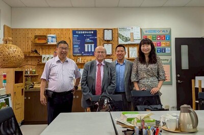 美國 Rutgers University Miklos 教授 × 台大謝昇峯教授 蒞臨中正大學製商整合研究中心共探 AI 稽核與法遵科技未來圖片